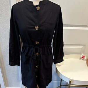EUC Tuckernuck Crosby Trench Dress in Black